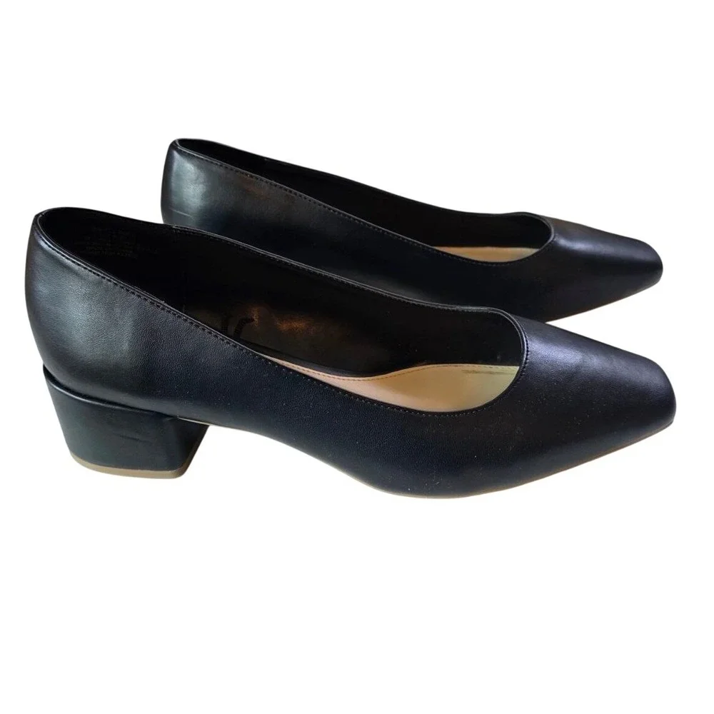 Liz Claiborne Faris Black Square Toe Block Heel Pumps 9.5 Wide Memory Foam